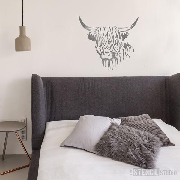 Hamish Highland Cow stencil from The Stencil Studio - Size XL