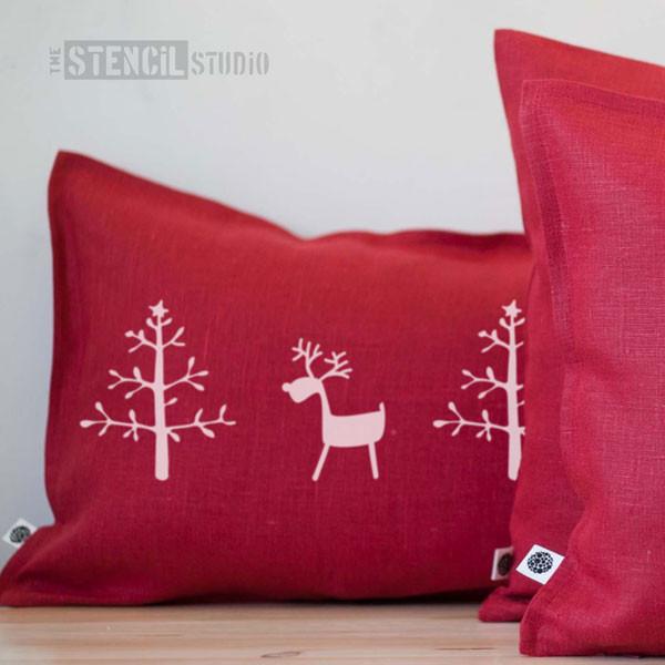 Reindeer & Tree Stencil